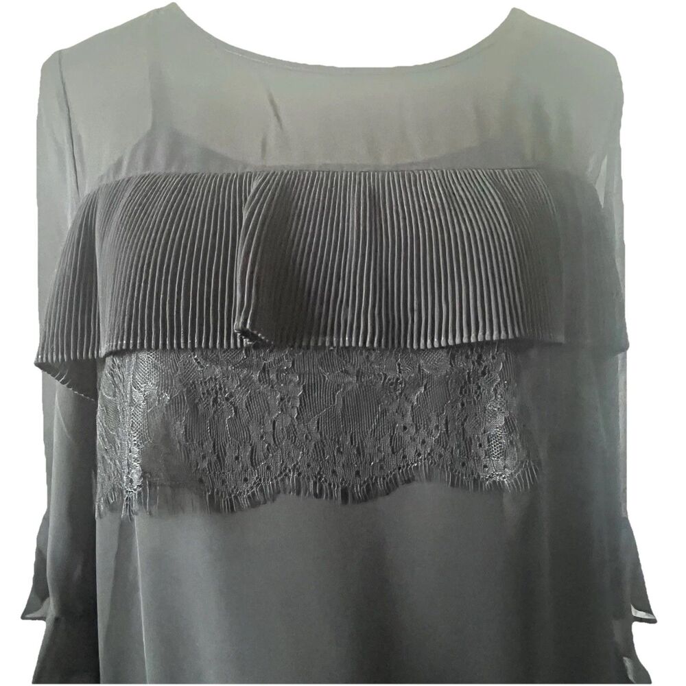 2 Piece by Colorful Black Long Sleeved Blouse & Camisole Lace Front Trim S/M